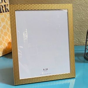 Pottery Barn Basket Weave Frame